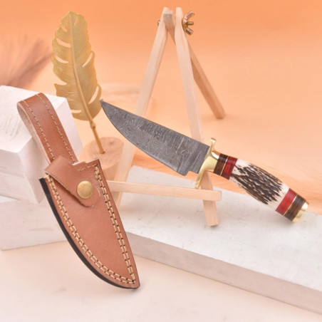 8" Handmade Damascus Knife | Horn Handle, Leather Sheath, 300-Layer Twist Pattern